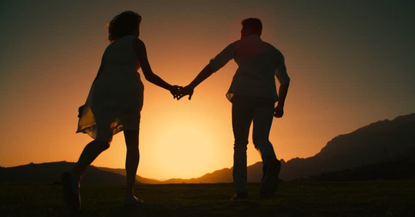 Những cặp đôi sống trong sợ hãi vì bị gia đình “cấm yêu đương”