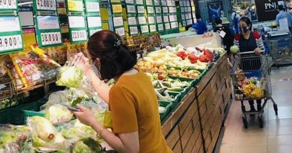TP.HCM: Việc thiếu hàng hóa chỉ xảy ra tại các cửa hàng thực phẩm nhỏ lẻ - Vimarsana News