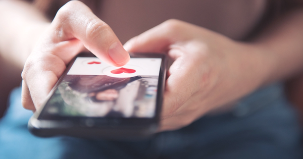 Được em chồng ‘rỉ tai’, người vợ phát hiện toàn bộ bí mật của chồng và màn vạch mặt kẻ phản bội lúc 2 giờ sáng!