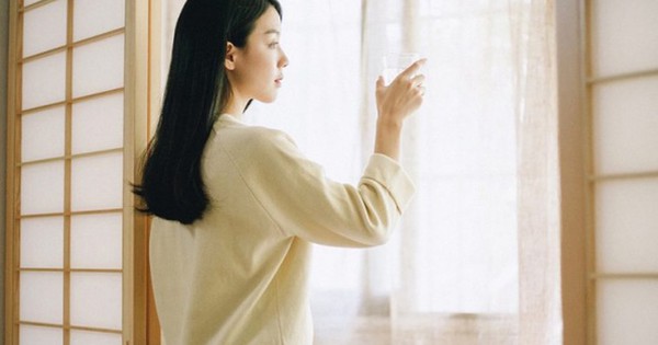 Sau 1 tuần nằm viện trở về, tôi rụng rời chân tay thấy mâm cơm ngon lành dọn sẵn - Vimarsana News