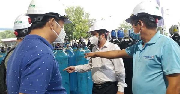 Bộ Y tế: Rà soát khẩn, đảm bảo nguồn cung, tiếp nhận sử dụng oxy y tế cho phòng chống COVID-19