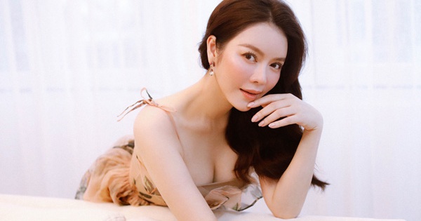 Lý Nhã Kỳ gợi cảm "chết người" trong bộ ảnh mới mừng tuổi 39, chứng minh tuổi tác chỉ là con số - Vimarsana News