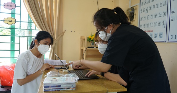 Một ngày của “đội quân” truy vết F tại TP.HCM