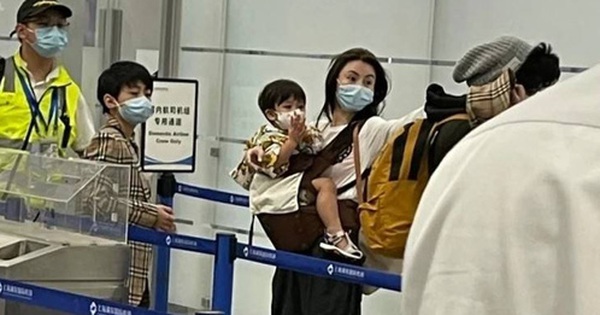 Cậu út nhà Trương Bá Chi bị soi càng lớn càng sở hữu đặc điểm này của Tạ Đình Phong?