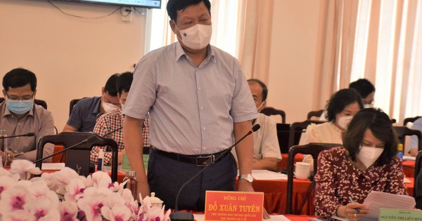 Thứ trưởng Đỗ Xuân Tuyên: Phú Yên cần chống dịch một cách tổng thể