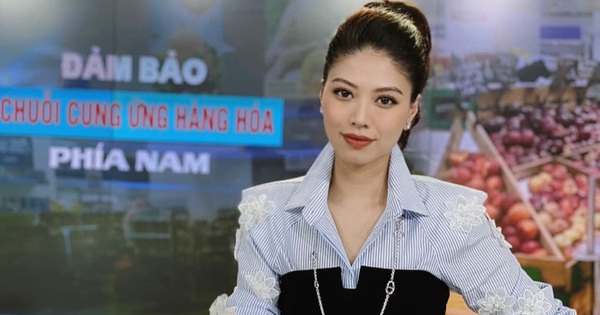 Bán đấu giá đồng hồ xa xỉ được 900 triệu, BTV Ngọc Trinh giàu cỡ nào?