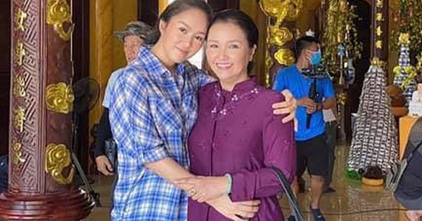 Bị anti-fan chỉ trích khoe ảnh đi chùa giữa mùa dịch, Lê Phương vội vàng phân trần