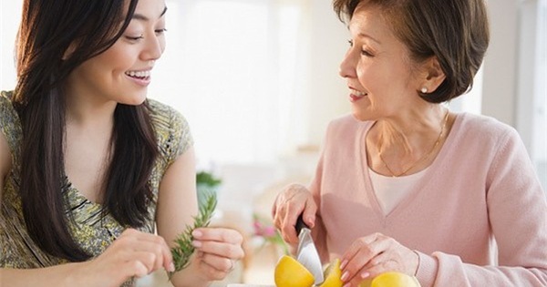 Bữa tiệc đầu tiên toàn món mẹ chồng nấu