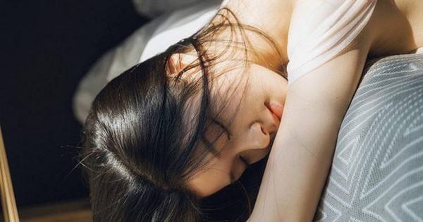 Đang trong kỳ kinh nguyệt, phụ nữ đừng làm 5 việc này kẻo hối hận cả đời vì làm hại tử cung, gây vô sinh - Vimarsana News