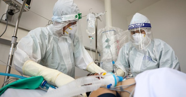 Việt Nam sẵn sàng hợp tác thử nghiệm lâm sàng giai đoạn 3, nhận chuyển giao công nghệ thuốc điều trị COVID-19 của Pháp