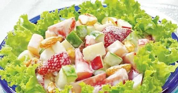 Thực đơn mới lạ với món salad sữa chua