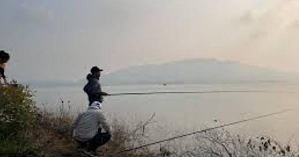 Thanh Hóa: Mâu thuẫn trong khi đi câu cá, 3 người lao vào đánh nhau loạn xạ