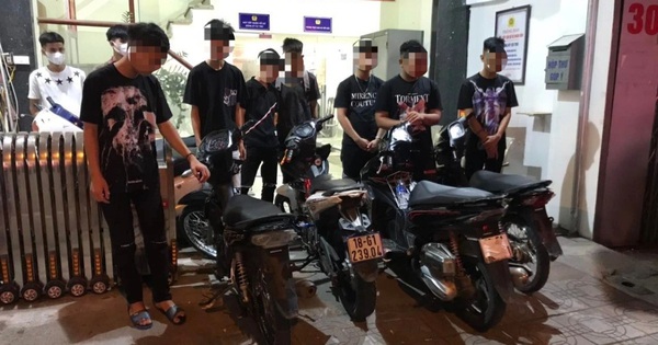Cảnh sát hóa trang vây bắt nhóm “quái xế” gây náo loạn đường phố Hà Nội