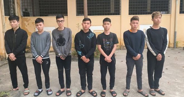 Hà Nội: Hai nhóm thanh niên mang bom xăng để hỗn chiến