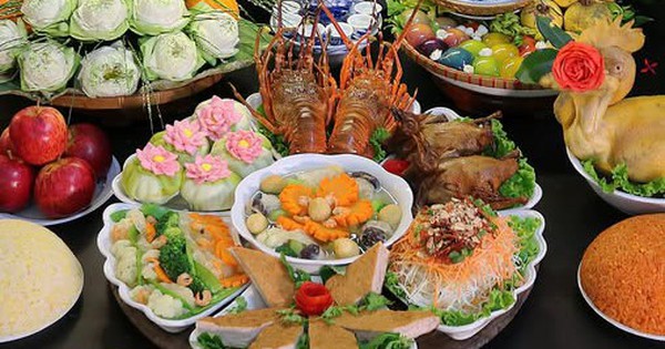 Chiêm ngưỡng 'cực phẩm' mâm cúng rằm tháng Giêng chu toàn lễ nghĩa, rước lộc bình an