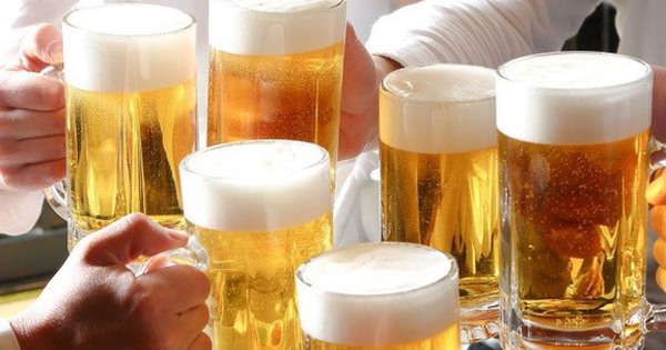 Đồ uống này người bị gout nên tránh tuyệt đối