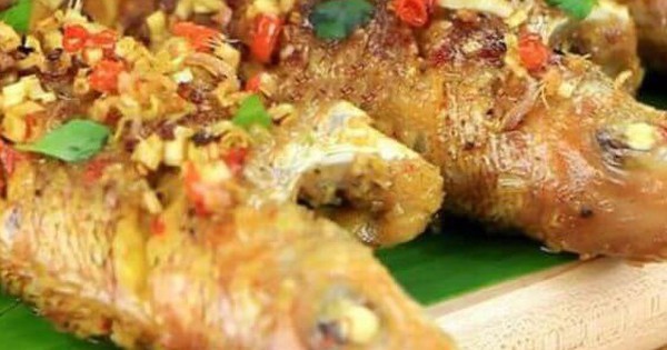 Đây mới là cách làm cá hường chiên sả cực dễ, cực đưa cơm