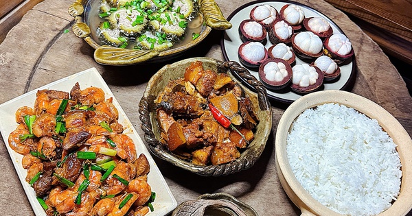 Mách mẹ đảm thực đơn bữa tối 7 ngày với món ăn ngon cho mùa hè dễ làm tại nhà, chỉ 30 phút là xong!