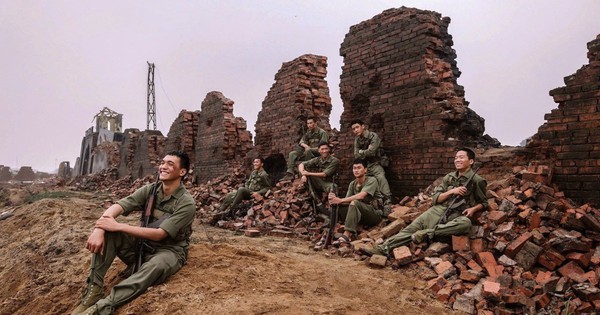 Tin vui dành cho khán giả: 'Mưa đỏ' được chiếu miễn phí tại 9 tỉnh, thành này