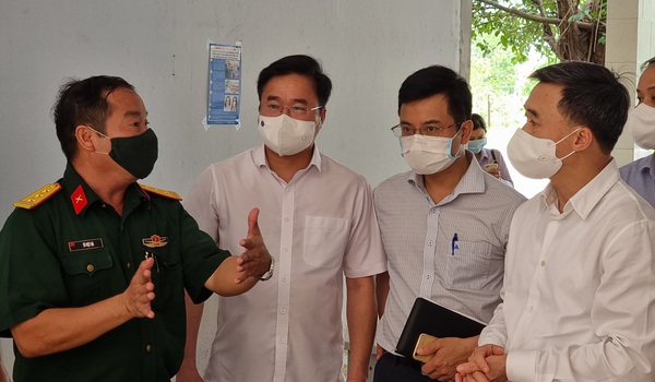 Thứ trưởng Bộ Y tế kiểm tra phòng dịch ở Sóc Trăng, Bạc Liêu, Cà Mau: Nguy cơ lây nhiễm COVID-19 luôn hiện hữu