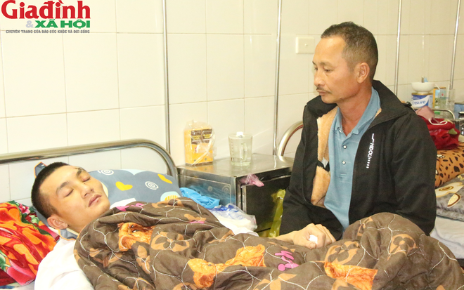 Elena Nikulina bilan porno video