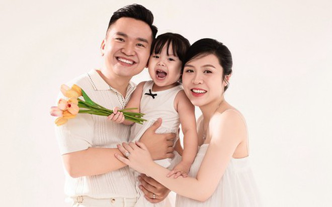 Tôi hoàn toàn không phiền lòng chút nào. Tôi coi việc sống một mình là một lợi thế.