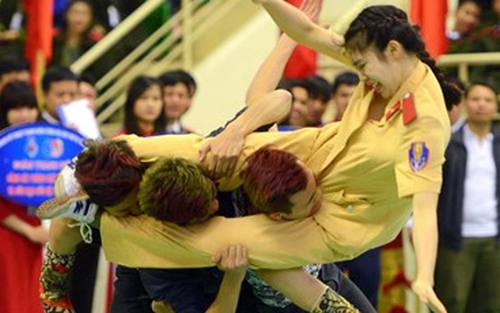 7-dai-hoi-vo-thuat-cand-32-zing-1457948268867-crop-1457948288079.jpg