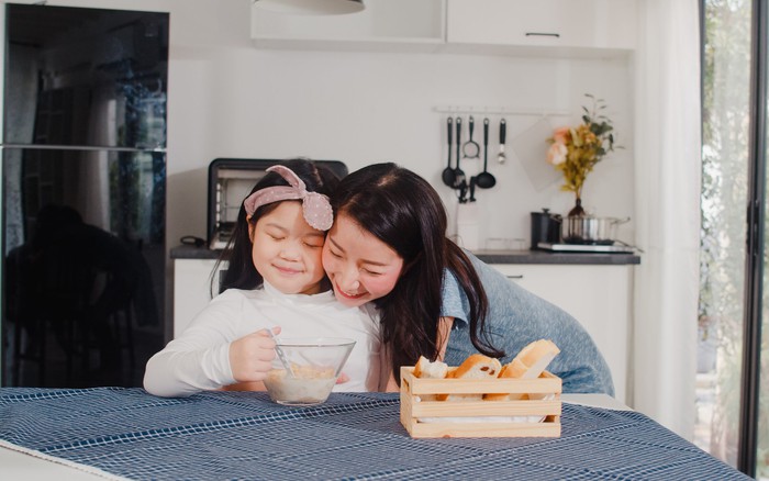 Nghiên cứu hành vi 200 trẻ em, chuyên gia phát hiện 4 dấu hiệu của trẻ EQ  cao, nếu con bạn có đủ thì xin chúc mừng