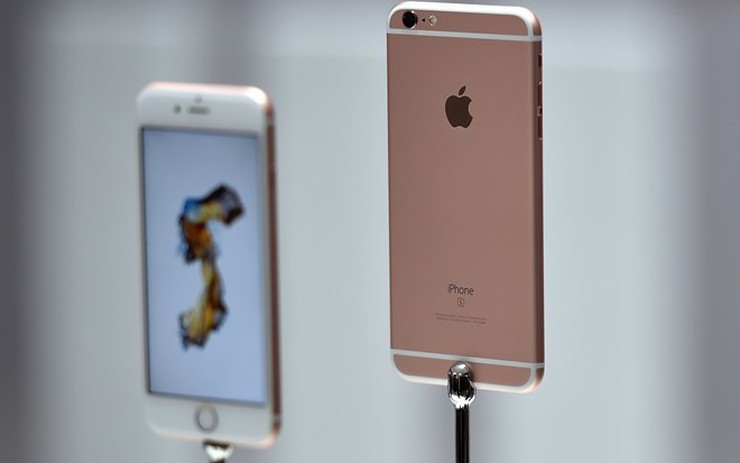 Lý do thôi thúc bạn nên mua ngay iPhone 6s Plus 64GB màu vàng hồng