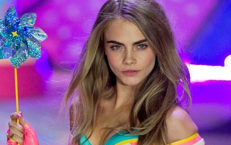 Siêu mẫu nổi tiếng Cara Delevingne bỏ nghề người mẫu