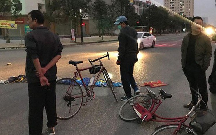 Diễn biến mới vụ người phụ nữ đạp xe ngược chiều va chạm với ô tô gây bão  MXH
