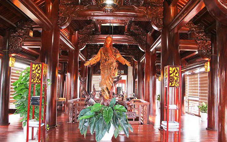 Ngôi nhà gỗ 5 tầng 30 tỷ độc nhất vô nhị Việt Nam của lão gia Hà Tĩnh