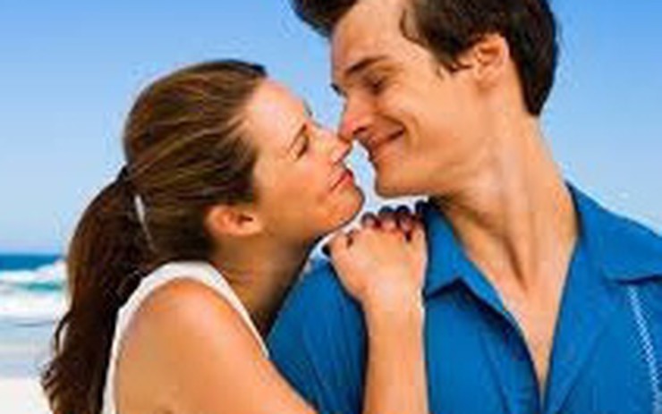 MONG MUỐN CỦA ĐÀN ÔNG KHI GIÀ THỂ HIỆN QUA SỰ GẦN GŨI VÀ CHIA SẺ CẢM XÚC