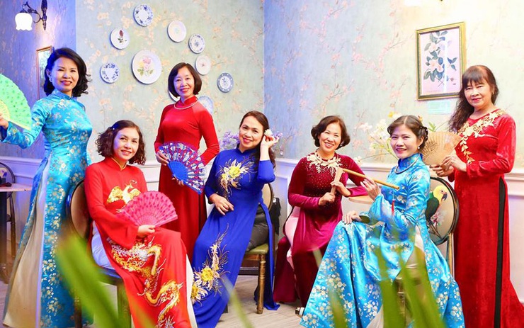 Áo dài Việt Nam: 'Nữ mặc dịp nào thì nam mặc dịp đó