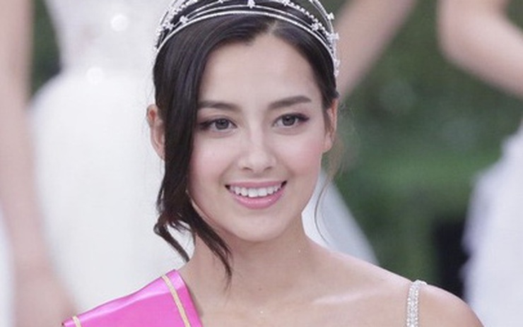 Lý do các Hoa hậu Hong Kong gây tranh cãi khi đăng quang