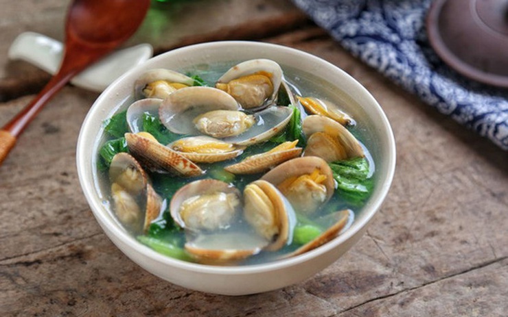 Cách thực hiện canh rau xanh muống nấu nướng nghêu ngọt lịm, rất rất đuối lại tẩm bổ mang lại cơ thể