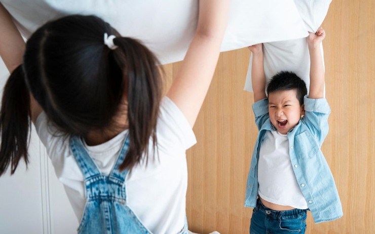 Nuôi dạy con bằng bản năng, cha mẹ dễ mắc 3 lỗi nguy hiểm