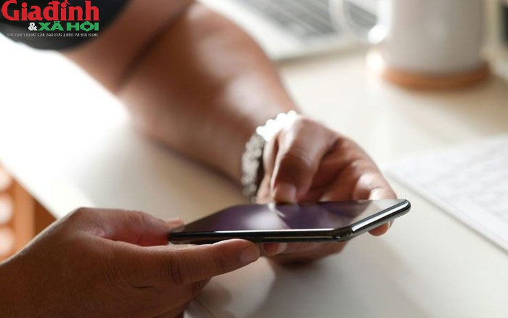 Hơn 10 năm không đổi số điện thoại: Tưởng là thói quen nhỏ, ai ngờ tiết lộ 4 điều về tính cách