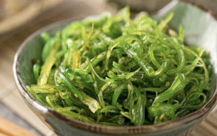 Không phải cứ gắn mác healthy là an toàn: Cẩn trọng với những món ăn có thể gây hại tuyến giáp