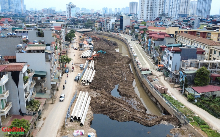 Hà Nội: Hiện trạng ngổn ngang tại dự án thoát nước nghìn tỷ kênh dẫn nước La Khê