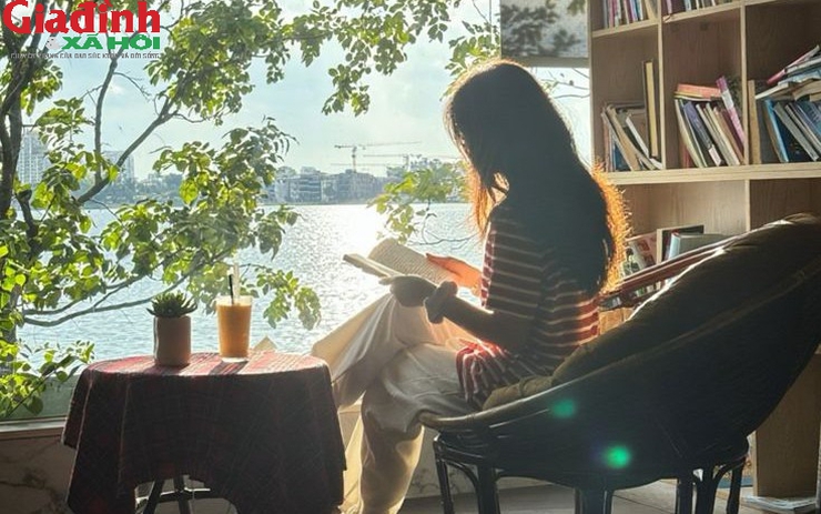 'Lãi suất kép' của phụ nữ: Đầu tư đúng, càng lớn tuổi càng trở nên đắt giá