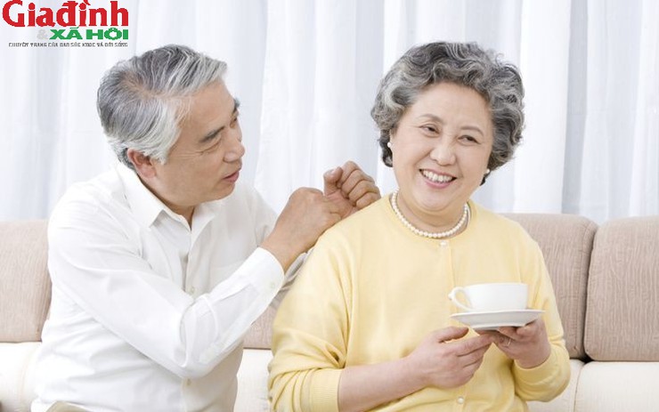 Sau tuổi 40, người khôn ngoan bắt đầu 'bớt' 6 điều này để tuổi già sống nhẹ nhàng hơn