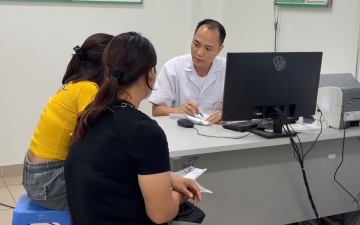Bác sĩ khuyến cáo 6 việc cần làm ngay trong và sau mưa ngập