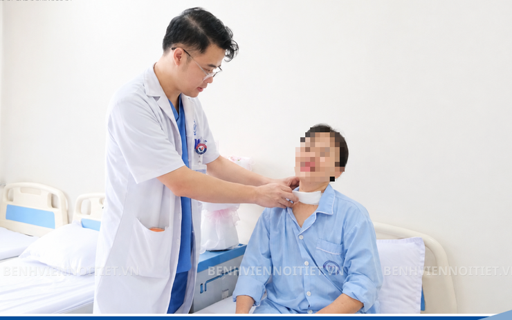 Chuẩn bị phẫu thuật tuyến giáp, người phụ nữ 49 tuổi bất ngờ phát hiện bệnh Von Willebrand hiếm gặp