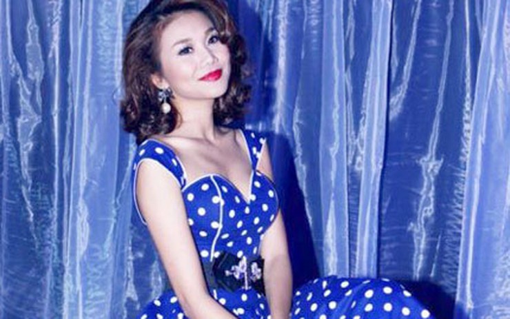 Những mẫu đầm chấm bi đẹp kiểu Hàn Quốc không bao giờ lỗi mốt - Thời trang  - Việt Giải Trí
