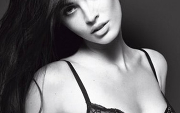 Người đẹp sexy Megan Fox mê hoặc với nội y