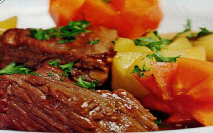 Thưởng thức đặc sản thịt ngựa Thưởng thức đặc sản thịt ngựa