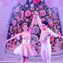 Dàn vũ công 16 tuổi tỏa sáng trong vở ballet kinh điển 'Kẹp Hạt Dẻ'