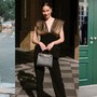 4 mẫu quần dài được sao Việt trên 40 tuổi diện thường xuyên