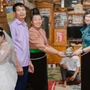 Đám cưới đặc biệt của cô gái dân tộc Thái và chú rể Mỹ: Bố mẹ chồng nhập gia tùy tục, bàn chuyện cưới chỉ trong 1 cuộc điện thoại